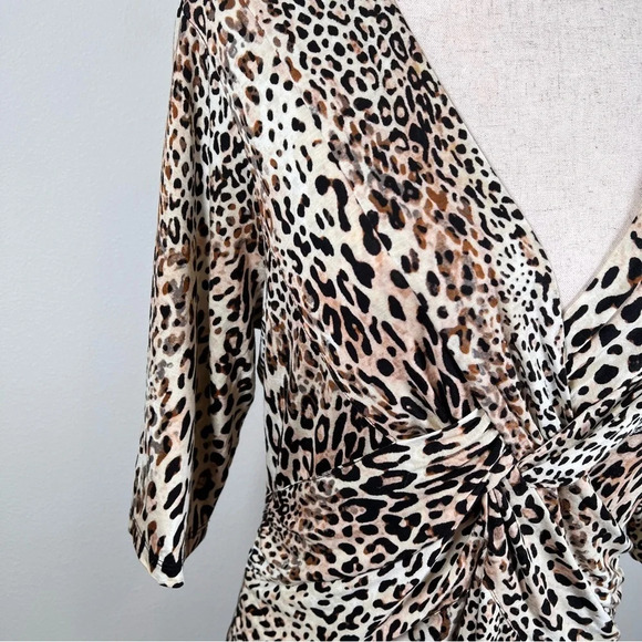 Saks Fifth Avenue Womens Top Cheetah Print Black Label 1/2 Sleeve V Neck Animal - Picture 8 of 14